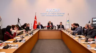 Sakarya Büyükşehir Belediye Başkanı Alemdar'dan Sapanca Gölü açıklaması