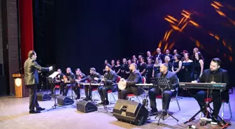 Tekirdağ'da Nazende Türk Müziği Topluluğu konser verdi