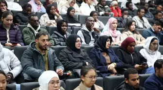 Yabancı üniversite öğrencileri Mevlana'yı Konya'da yakından tanıma imkanı buluyor