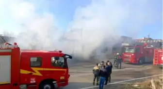 Denizli'de iş yerinde çıkan yangın korkuya neden oldu