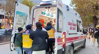 Amasya'da Motosiklet ile Otomobil Çarpıştı: 1 Yaralı