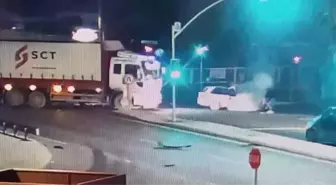 Avcılar'da Otomobil Kamyonete Çarptı: 1 Ölü, 1 Yaralı