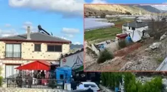 Faciadan dönüldü! Şarampole devrilen tır eve çarptı