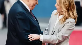 Filistin Devlet Başkanı Abbas, İtalya Başbakanı Meloni ile Roma'da görüştü