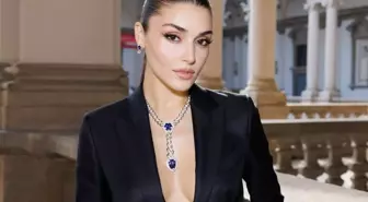 Hande Erçel'den aşk iddialarına ilk yorum: 45 yaşındaki yapımcıyla…