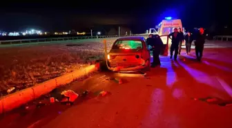 Kırmızı ışık ihlali kazaya sebep oldu: O anlar kamerada