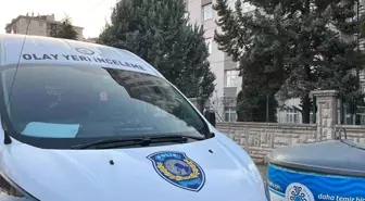 Tartıştığı eşini tabancayla bacağından vurarak yaraladı