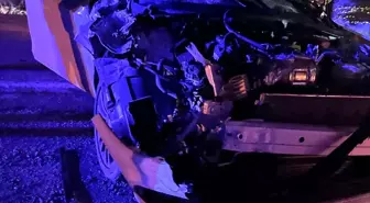 Tokat'ta otomobil traktörle çarpıştı: 4 yaralı