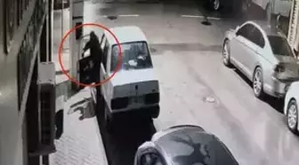 46 saniyede teybi söküp kaçtı, kameraya yakalandı