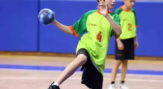 8 ilden 18 takım Denizli'de final bileti arayacak