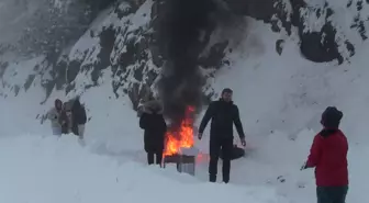 Artvin'in Borçka ilçesinde yoğun kar yağışı
