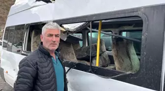 Artvin'de üzerlerine kaya yağan minibüs şoför yaşadıkları korku dolu anları anlattı