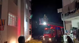 Balkondan düşerek yaralanan yaşlı adam operasyonla kurtarıldı