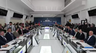 CHP'li Topal: 2 dakikada yok olan yüz yıllık kenti 2 yılda inşa etmek çok zordu, takdir ediyorum