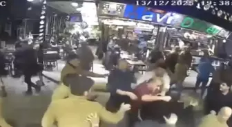 Fatih'te esnaf kavgasında yumruklar havada uçuştu