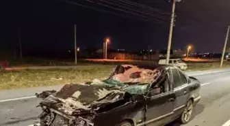 Kazada hurdaya dönen otomobil sürücüsü ağır yaralandı