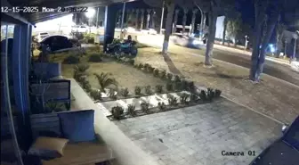 Otomobilin çarpması ile metrelerce yükseğe savrulan motosiklet sürücüsü hayatını kaybetti