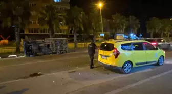 Serik'te ticari taksi ile kamyonet çarpıştı: 2 yaralı