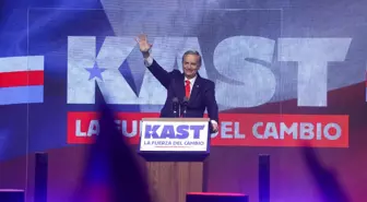 Şili'de Devlet Başkanlığı Seçimini Jose Antonio Kast Kazandı