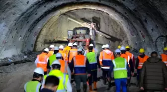 13 yıldır bitmeyen Kop Tüneli meclis gündeminde: 'Patates deposu mu olacak?'