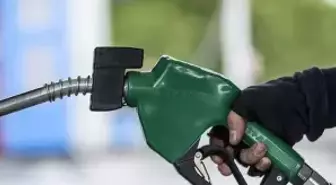 Araç sahiplerine müjde! Akaryakıtta tabela 1 haftada ikinci kez değişiyor