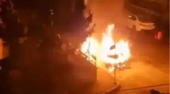 Bursa'da seyir halinde yanan otomobil alev topuna döndü