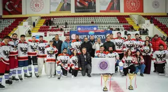 Curling ve Buz Hokeyinde çifte şampiyonluk