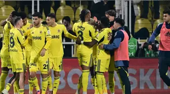 Fenerbahçe'de deprem! Konyaspor maçında sakatlanan yıldız tam 2 ay yok