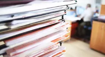 Memurun dikkati dolandırıcının 20 milyonluk oyununu bozdu