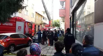 Tuzla'da çatı yangını korkuttu