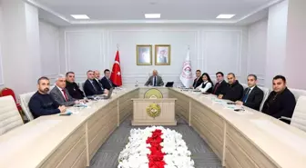 Vali yardımcılarıyla değerlendirme toplantısı yapıldı