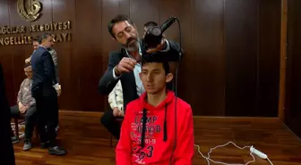 Bağcılar'da kuaförler, engelliler için yarıştı