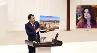 Bakan Kurum'dan Koçyiğit'e 'Şantiye şefi' tepkisi