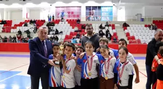 Bilecik'te okul sporları ve geleneksel çocuk oyunları finalleri tamamlandı