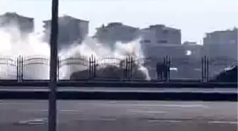 Diyarbakır'da seyir halindeki taksi alev aldı