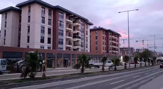 Ebrar Sitesi çevresinde ticari hayat yeniden canlanıyor