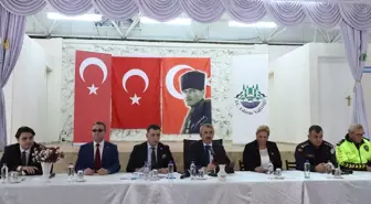 Edirne Valisi Sezer Hasköy'de muhtarlarla bir araya geldi