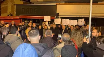 Gebze'de yıkılan binanın çevresindeki vatandaşlar raporların açıklanmasını bekliyor