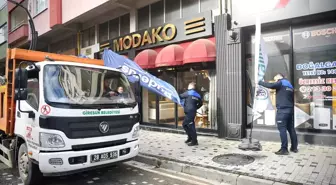 Giresun'da kaldırımlardaki duba ve reklam panoları kaldırıldı