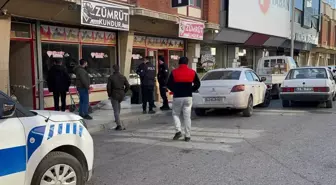 Husumetlisi tarafından ayağından vuruldu