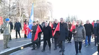 Kayseri'de akademisyenler terör saldırısında şehit olan 15 askeri andı