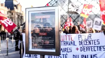 Louvre Müzesi grevi uzatma kararı aldı