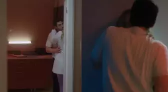 Öpüşme sahnesi ve kaza! Hayal Köseoğlu gelen tepkilere sert çıktı