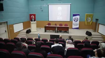 TYB İstanbul Şube Başkanı Mahmut Bıyıklı Türkçenin manevi vatan olduğunu vurguladı