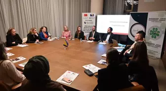 Bosna Hersek'teki insani kuruluş EMMAUS'tan 'Türkiye'deki Suriyeli çocuklara yardım' projesi