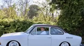 Çocukluğunda başlayan Anadol sevgisini, yol arkadaşı 'Binnaz' ile yaşatıyor