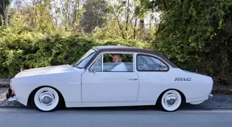 Çocukluğunda başlayan Anadol sevgisini, yol arkadaşı 'Binnaz' ile yaşatıyor