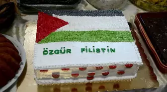 Kars'ta öğrenci anneleri Filistin'e destek kermesi düzenlendi