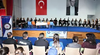 Kütahya'da parlayan yıldızlar sahne aldı