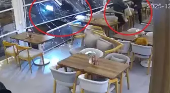 Kafeye giren otomobilin kamera görüntüleri ortaya çıktı